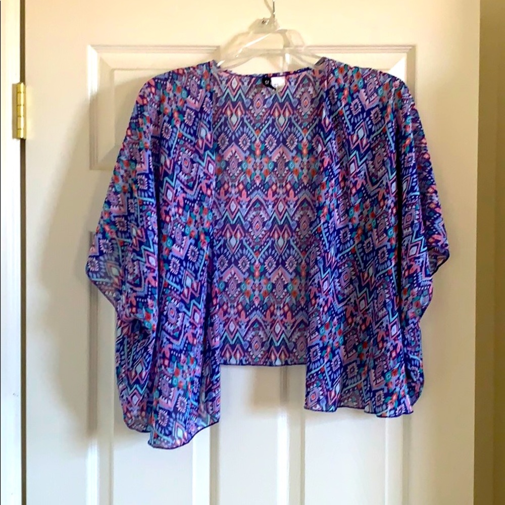 Multicolor light weight shrug